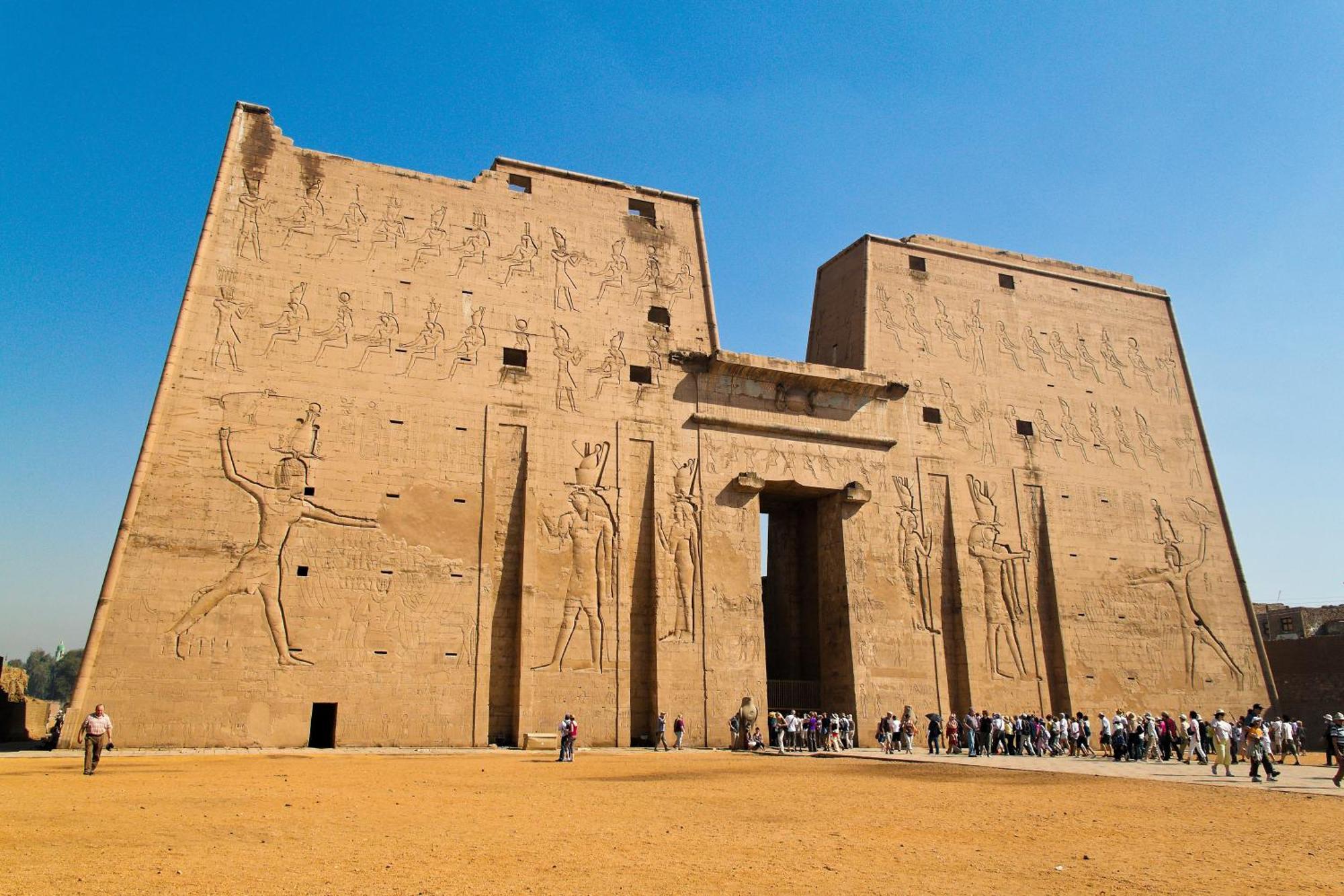 Moevenpick Royal Lily Nile Cruise, Every Monday Four Nights From Luxor, Every Friday Three Nights From Aswan - Including Excursions & Sightseeing Kültér fotó